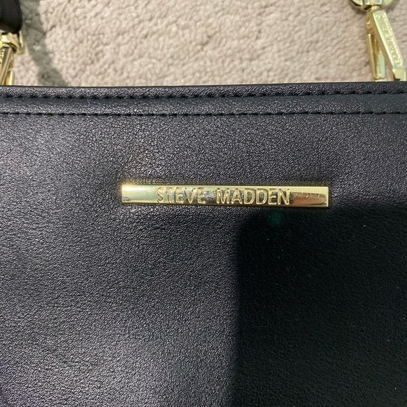 Steve Madden Purse - Picture 3 of 3